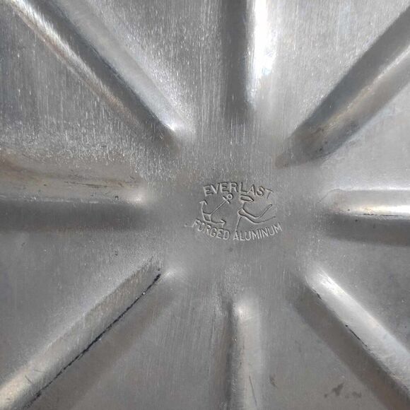 Vintage EVERLAST Forged Aluminum 2 Covered Casserole Dish vintage flower‎ - Picture 4 of 16